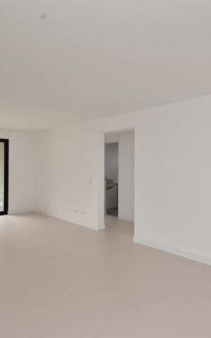 Apartamento à venda com 101m², 3 quartos e 3 vagasSala/Cozinha