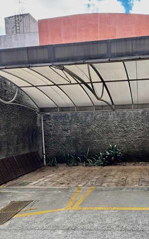 Apartamento à venda com 135m², 3 quartos e 1 vaga Apartamento à venda com 135m², 3 quartos e 1 vagaGaragem