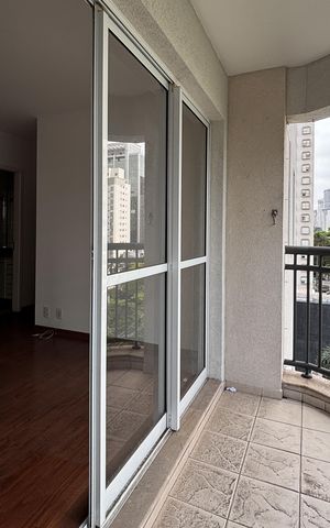 Apartamento à venda com 65m², 2 quartos e 2 vagas Apartamento à venda com 65m², 2 quartos e 2 vagasVaranda