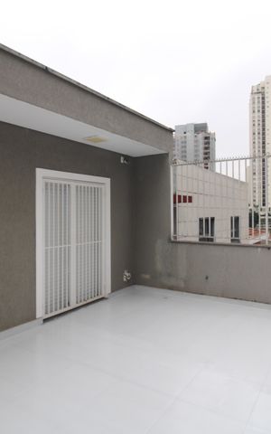 Casa para alugar com 256m², 2 quartos e 2 vagasQuarto 2 - Varanda