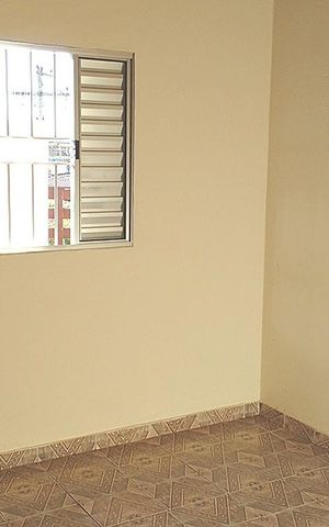 Casa à venda com 650m², 6 quartos e 6 vagas Casa à venda com 650m², 6 quartos e 6 vagasQuarto