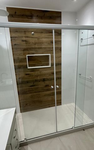 Casa para alugar com 50m², 3 quartos e 2 vagasBanheiro da Suíte