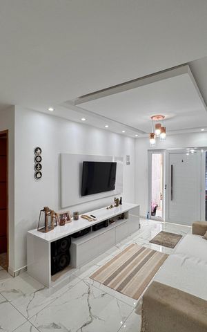 Apartamento à venda com 120m², 2 quartos e 1 vaga Apartamento à venda com 120m², 2 quartos e 1 vagaSala
