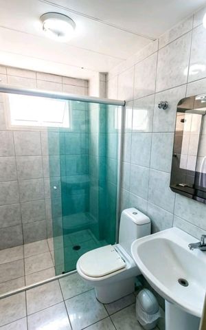 Apartamento à venda com 52m², 2 quartos e 1 vaga Apartamento à venda com 52m², 2 quartos e 1 vagaBanheiro