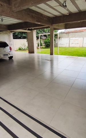 Casa à venda com 312m², 5 quartos e 6 vagasÁrea externa