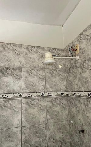 Studio para alugar com 50m², 1 quarto e sem vaga Studio para alugar com 50m², 1 quarto e sem vagaBanheiro