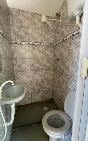 Studio para alugar com 50m², 1 quarto e sem vaga Studio para alugar com 50m², 1 quarto e sem vagaBanheiro