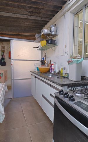 Casa à venda com 320m², 4 quartos e 2 vagasCozinha 3