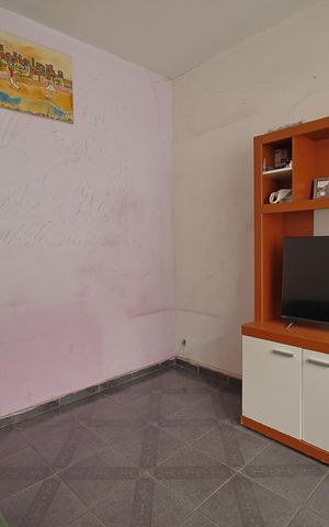 Casa à venda com 320m², 4 quartos e 2 vagasSala