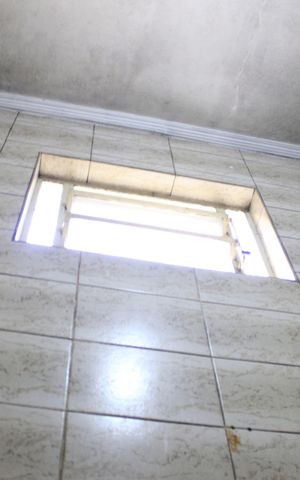 Casa para alugar com 150m², 3 quartos e 2 vagasBanheiro social