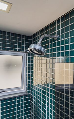 Apartamento à venda com 110m², 2 quartos e 1 vagaDetalhe Banheiro - Suíte