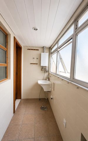 Apartamento para alugar com 179m², 2 quartos e 2 vagas Apartamento para alugar com 179m², 2 quartos e 2 vagasÁrea de serviço