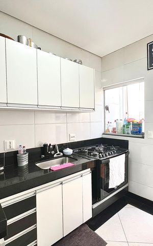 Casa à venda com 60m², 2 quartos e 1 vaga Casa à venda com 60m², 2 quartos e 1 vagaCozinha