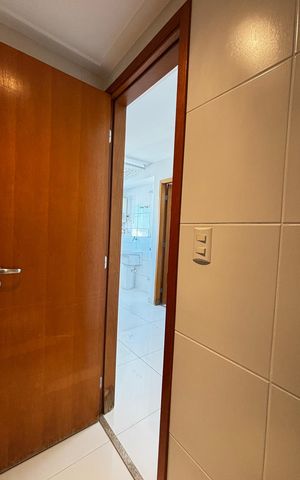 Apartamento para alugar com 150m², 3 quartos e 3 vagasÁrea de Serviço - Banheiro
