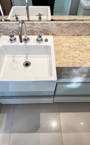 Apartamento para alugar com 150m², 3 quartos e 3 vagasBanheiro da Suíte 3