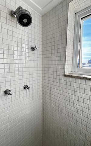 Apartamento para alugar com 150m², 3 quartos e 3 vagasBanheiro da Suíte 3
