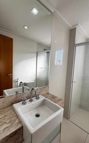 Apartamento para alugar com 150m², 3 quartos e 3 vagasBanheiro da Suíte 1