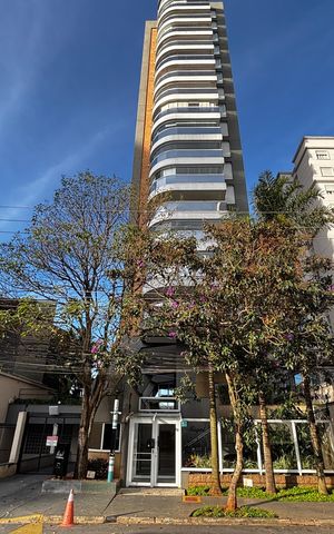 Apartamento para alugar com 150m², 3 quartos e 3 vagasFachada