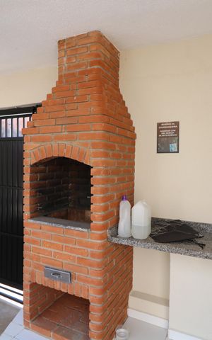 Casa de condomínio à venda com 82m², 2 quartos e 1 vagaÁrea comum - Churrasqueira