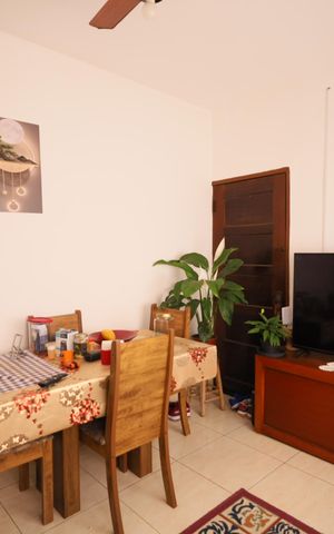 Casa à venda com 105m², 2 quartos e 4 vagasSala