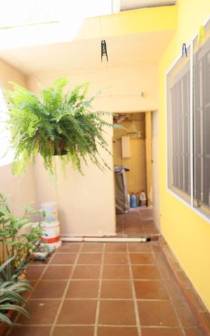 Casa à venda com 105m², 2 quartos e 4 vagasÁrea de Serviço