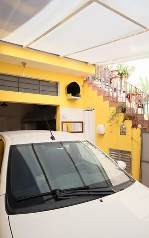 Casa à venda com 105m², 2 quartos e 4 vagasGaragem