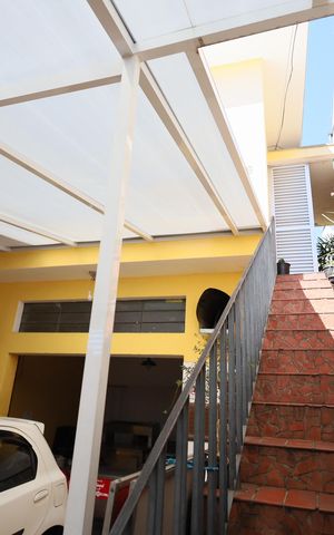Casa à venda com 105m², 2 quartos e 4 vagasGaragem