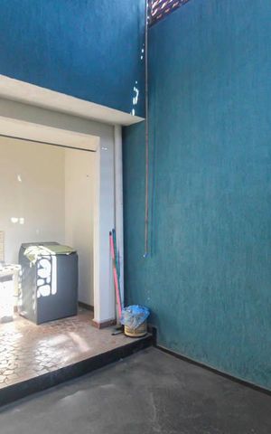 Casa à venda com 237m², 4 quartos e 2 vagas