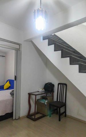 Casa à venda com 237m², 4 quartos e 2 vagas Casa à venda com 237m², 4 quartos e 2 vagasSala de Jantar