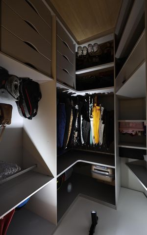 Apartamento à venda com 54m², 2 quartos e 1 vaga Apartamento à venda com 54m², 2 quartos e 1 vagaCloset quarto 2