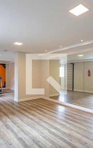 Apartamento à venda com 54m², 2 quartos e 1 vaga Apartamento à venda com 54m², 2 quartos e 1 vagaÁrea comum - Academia
