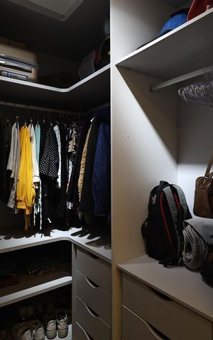 Apartamento à venda com 54m², 2 quartos e 1 vaga Apartamento à venda com 54m², 2 quartos e 1 vagaCloset quarto 2