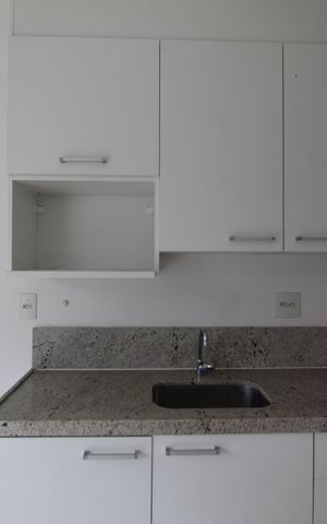 Apartamento para alugar com 80m², 2 quartos e 1 vagaCozinha e Área de Serviço