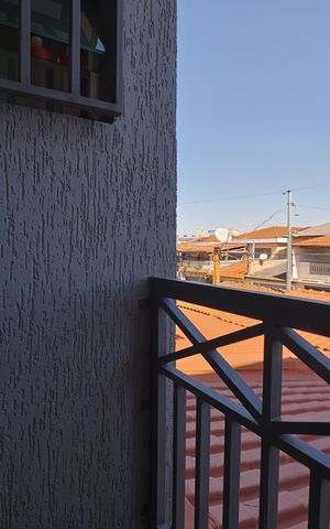 Casa à venda com 140m², 4 quartos e 2 vagasVaranda