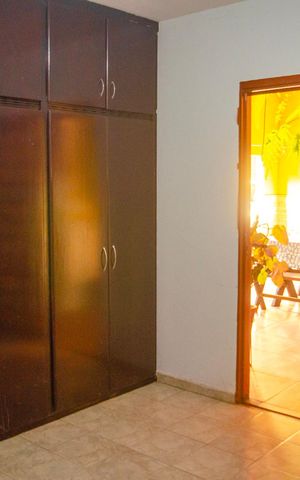 Casa à venda com 200m², 5 quartos e 4 vagas