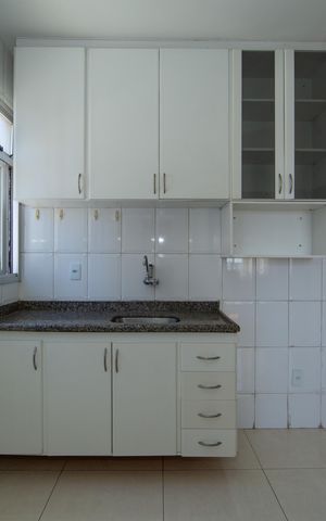 Apartamento para alugar com 112m², 3 quartos e 2 vagas Apartamento para alugar com 112m², 3 quartos e 2 vagasCOZINHA