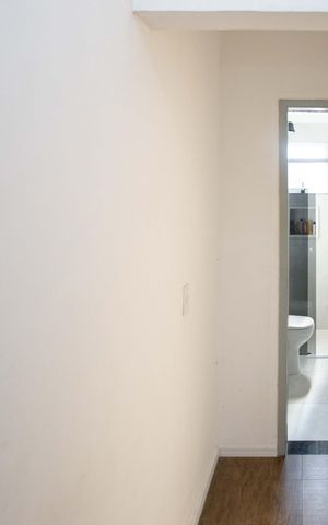 Casa à venda com 144m², 2 quartos e 2 vagasCorredor
