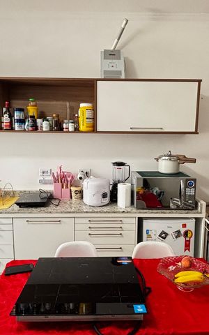 Apartamento para alugar com 100m², 1 quarto e 1 vaga Apartamento para alugar com 100m², 1 quarto e 1 vagaCozinha