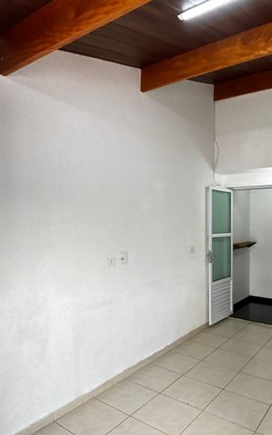 Apartamento à venda com 100m², 2 quartos e 1 vaga Apartamento à venda com 100m², 2 quartos e 1 vagaCobertura