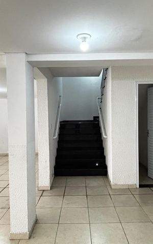 Apartamento à venda com 100m², 2 quartos e 1 vaga Apartamento à venda com 100m², 2 quartos e 1 vagaGaragem