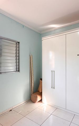 Casa à venda com 185m², 4 quartos e 2 vagas Casa à venda com 185m², 4 quartos e 2 vagasQuarto 2