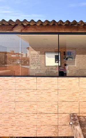 Casa à venda com 185m², 4 quartos e 2 vagas Casa à venda com 185m², 4 quartos e 2 vagasVista do Quarto 2