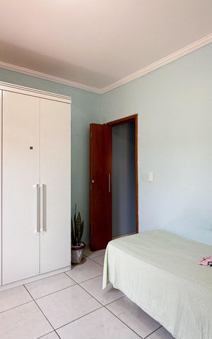 Casa à venda com 185m², 4 quartos e 2 vagas Casa à venda com 185m², 4 quartos e 2 vagasQuarto 2