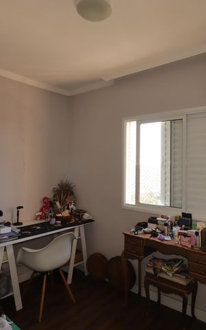 Apartamento à venda com 77m², 3 quartos e 2 vagasQuarto