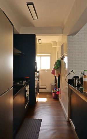 Apartamento à venda com 77m², 3 quartos e 2 vagasCozinha