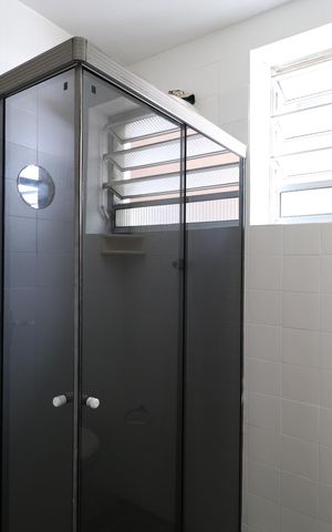 Apartamento para alugar com 74m², 2 quartos e sem vagaBanheiro 