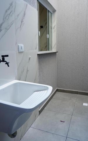 Casa de condomínio à venda com 65m², 2 quartos e 1 vagaÁrea de Serviço
