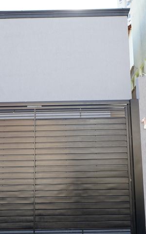 Casa de condomínio à venda com 65m², 2 quartos e 1 vagaFachada