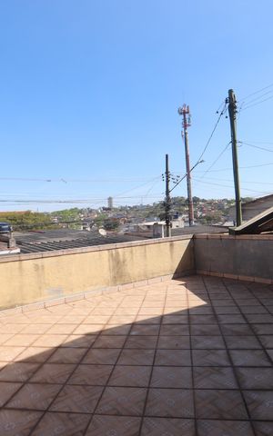Casa à venda com 120m², 2 quartos e 2 vagasVaranda da Frente