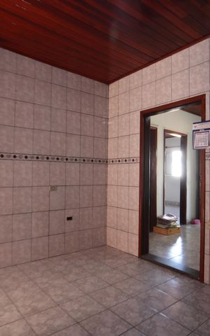Casa à venda com 120m², 2 quartos e 2 vagasCozinha